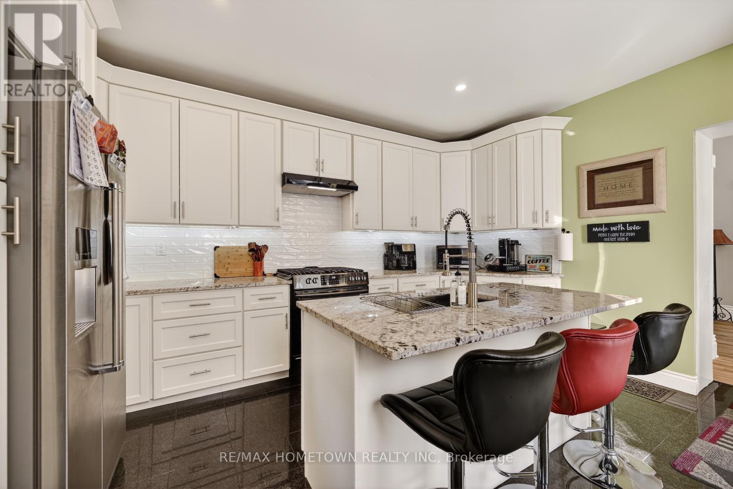 198 JAMES STREET W - 24