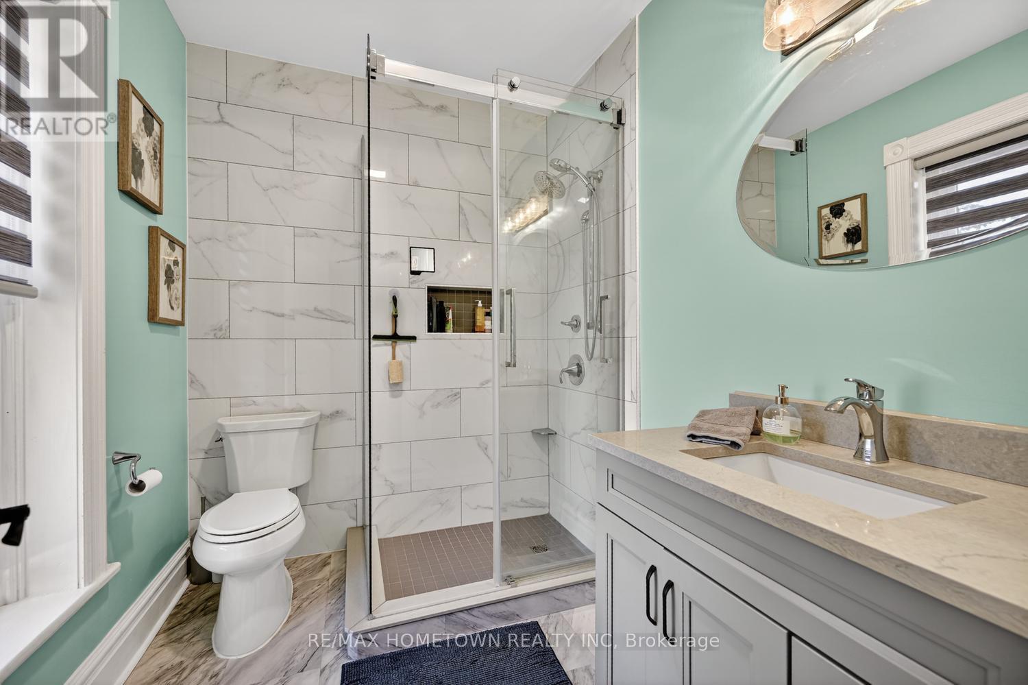198 JAMES STREET W - 32