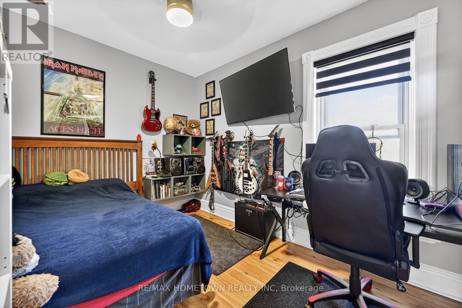 198 JAMES STREET W - 35