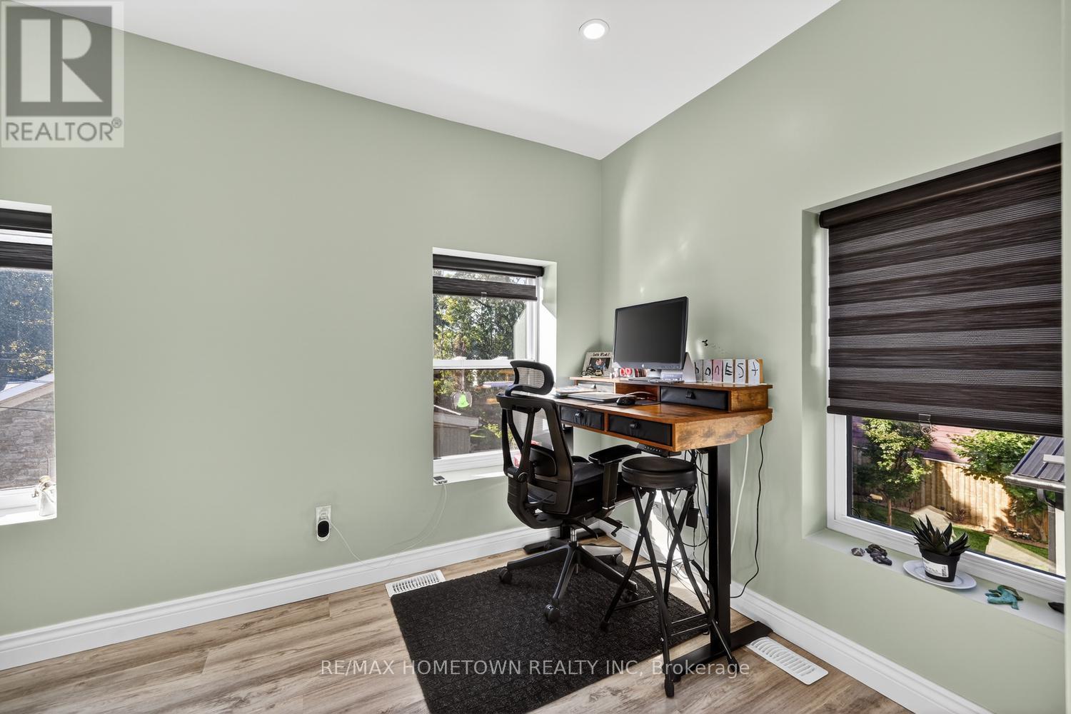 198 JAMES STREET W - 37
