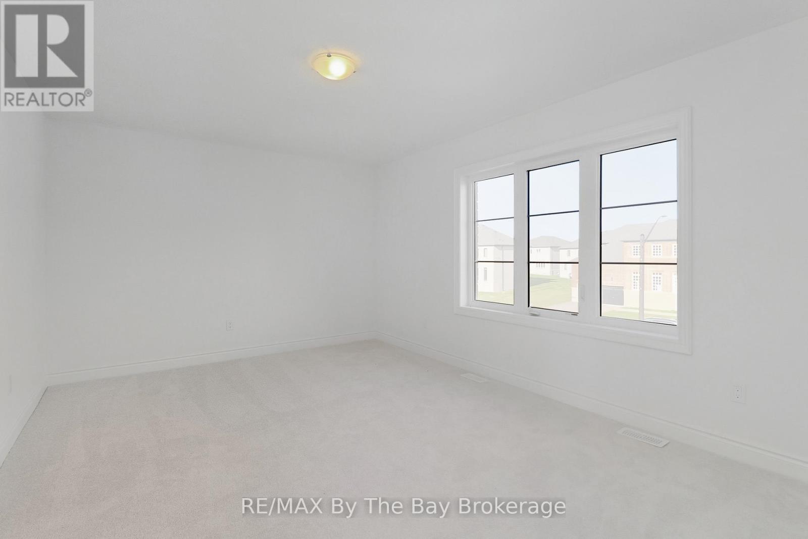 50 AMBER DRIVE - 14
