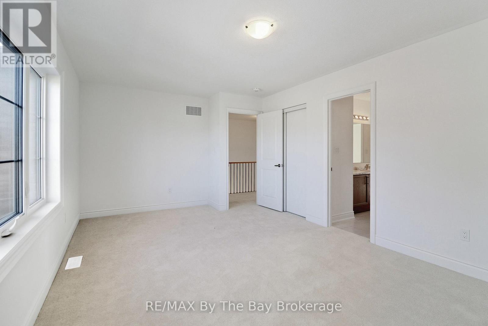 50 AMBER DRIVE - 15