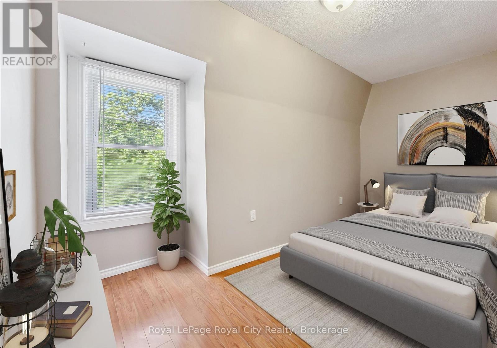 90 NEEVE STREET - 25