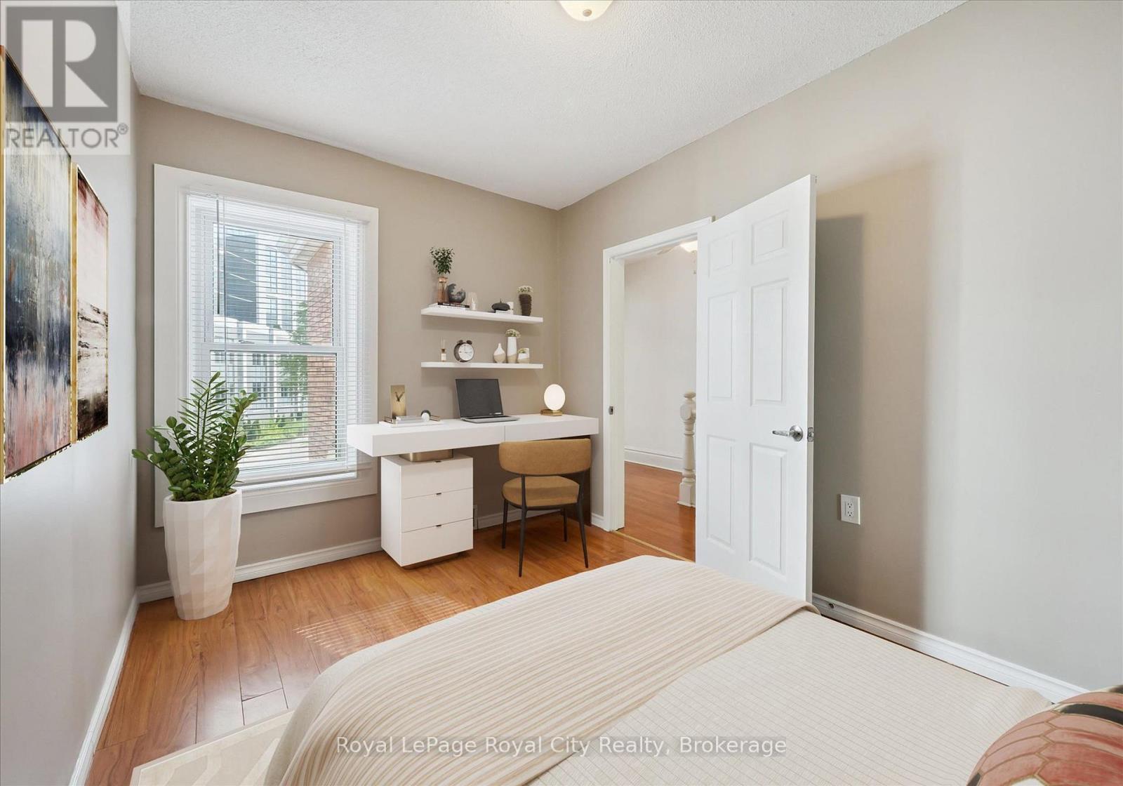 90 NEEVE STREET - 29