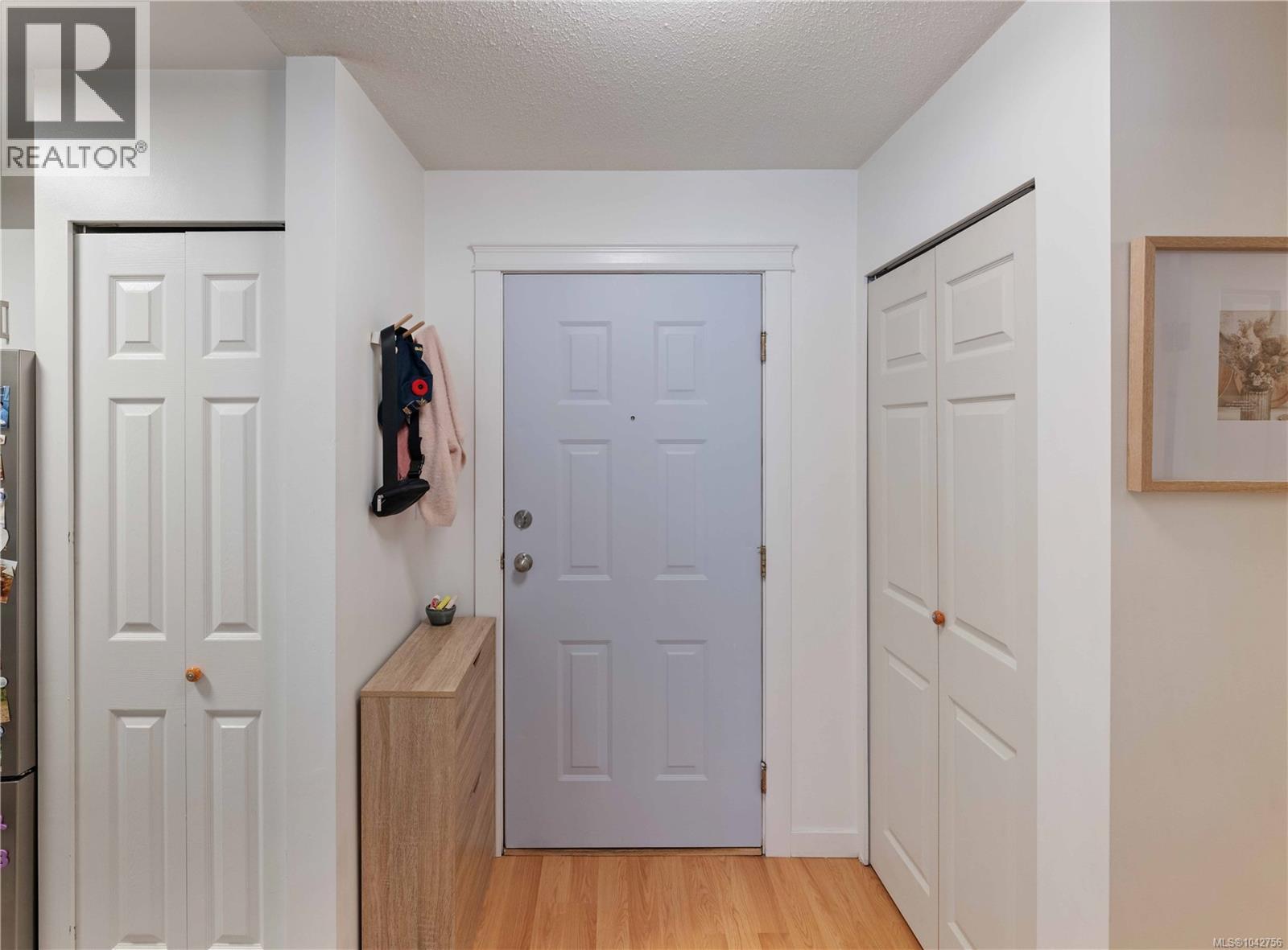 #302 1028 Balmoral Rd - 13