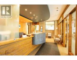 875 Queen St, Sault Ste  Marie, ON P6A3G4 Photo 7