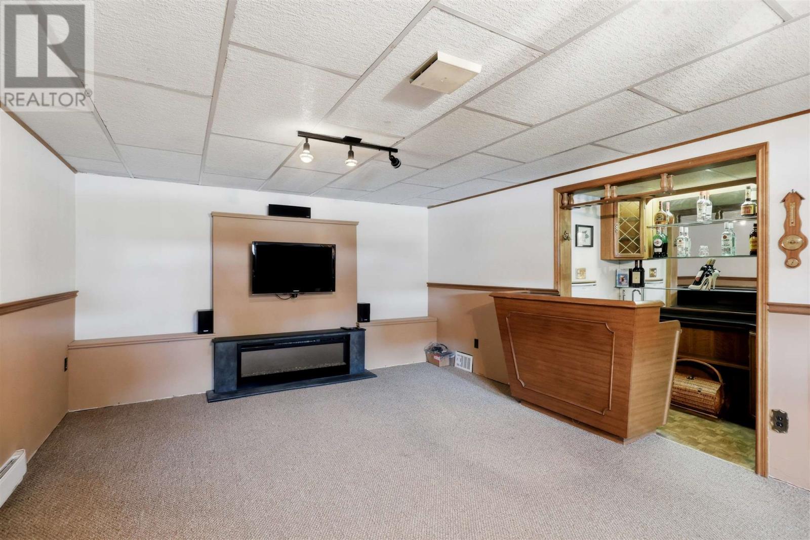 36 Parker AVE - 23