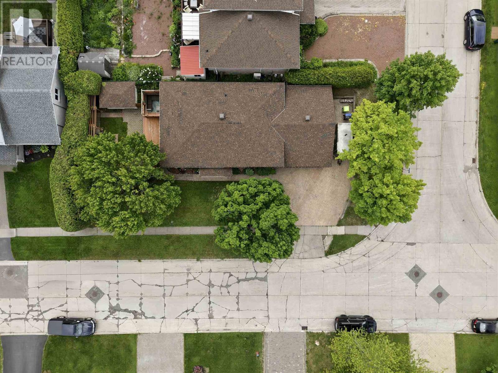 36 Parker AVE - 37