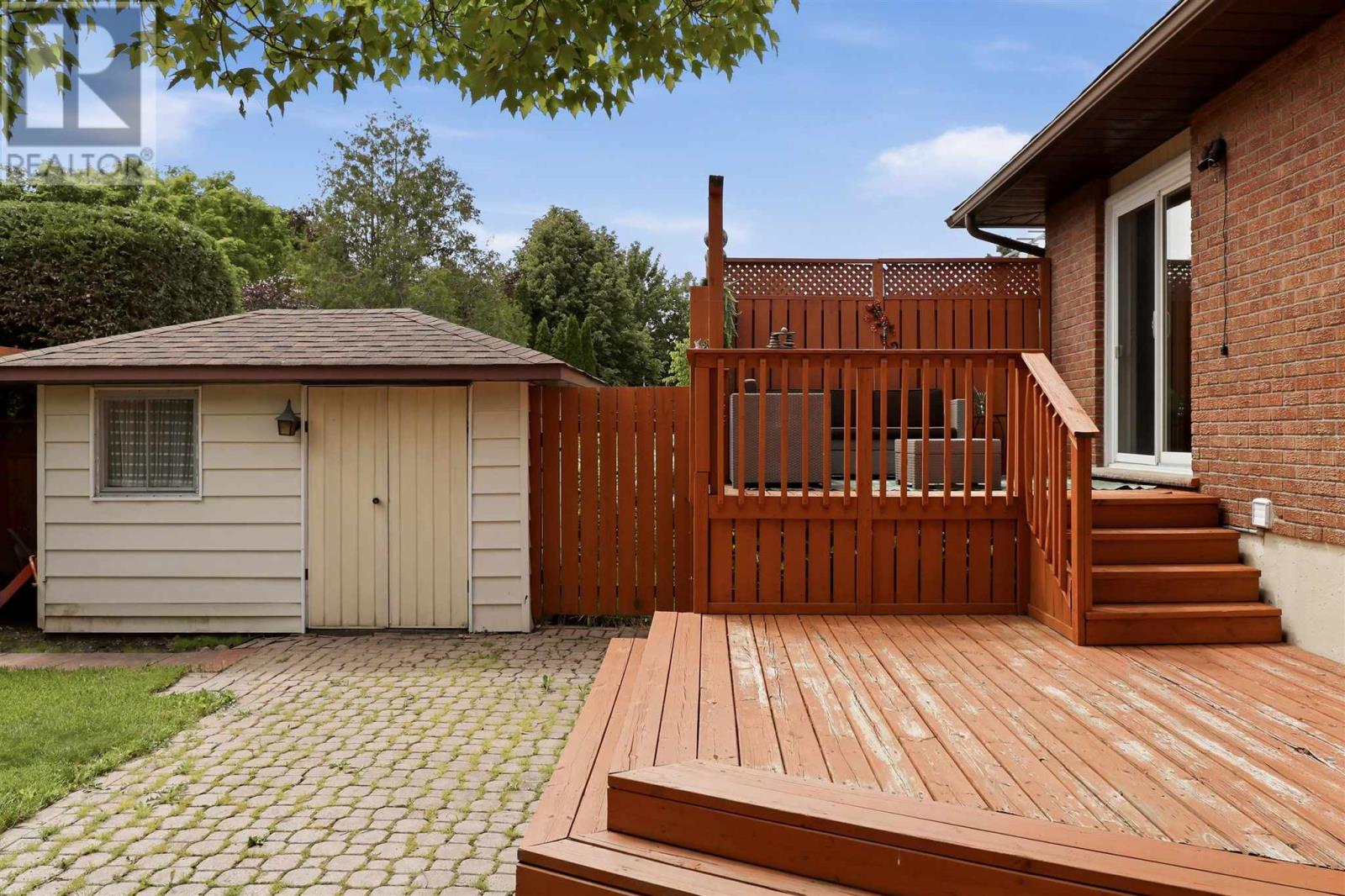 36 Parker AVE - 40