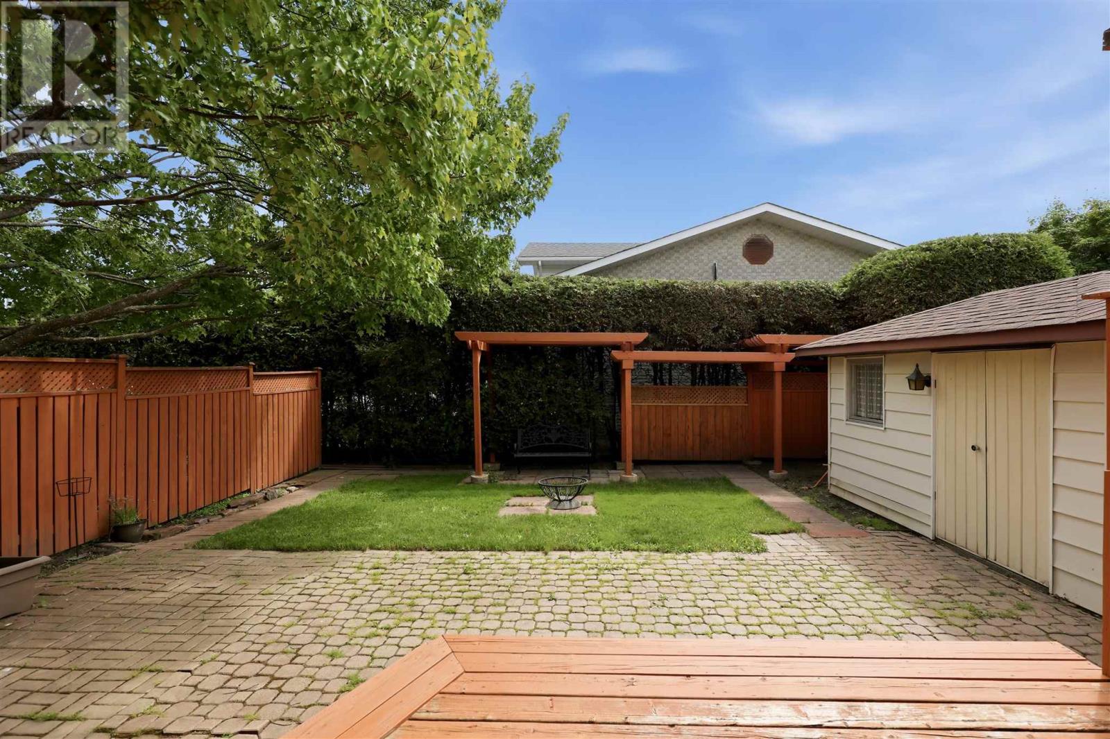 36 Parker AVE - 44
