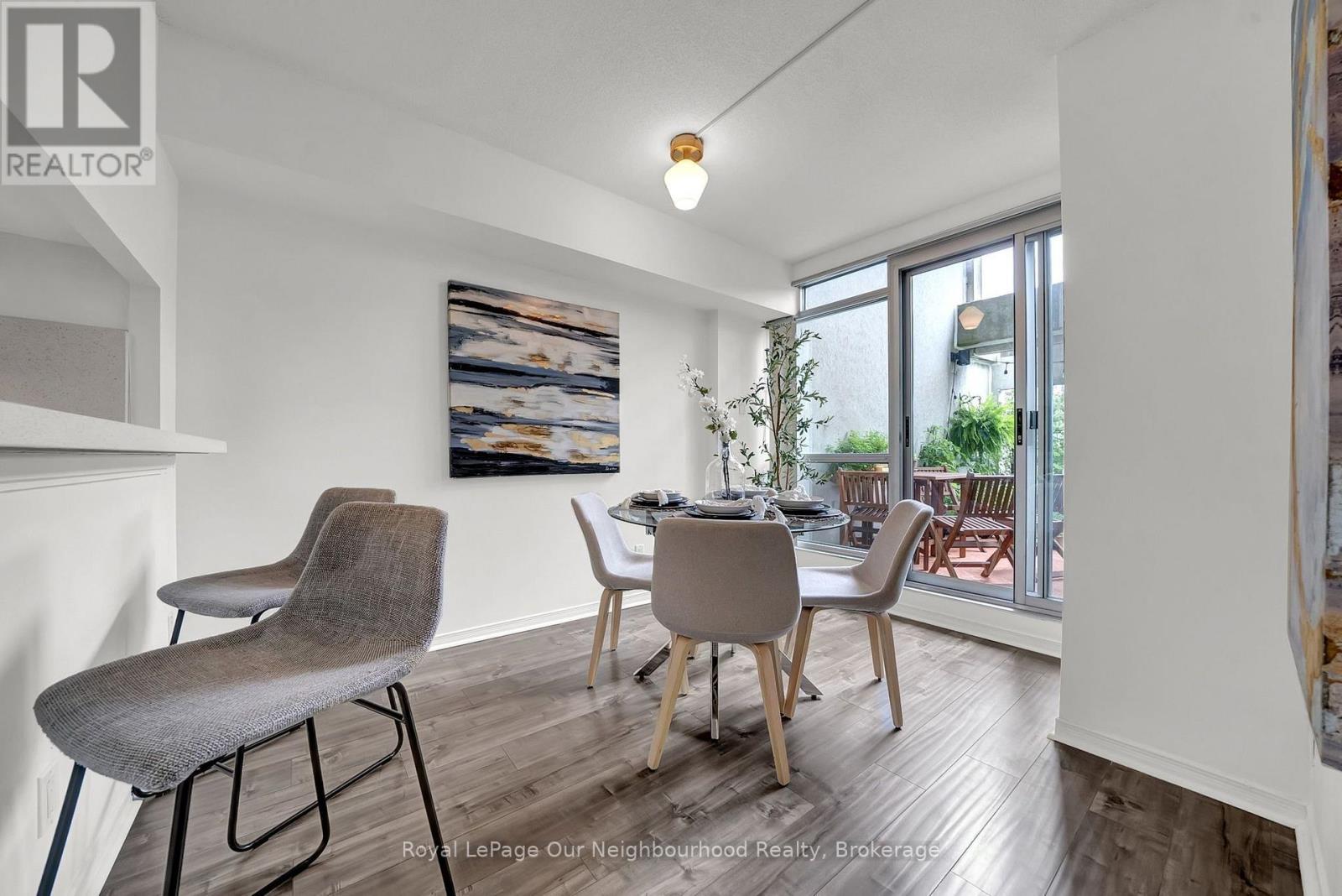 #304 25 CUMBERLAND LANE - Image 17