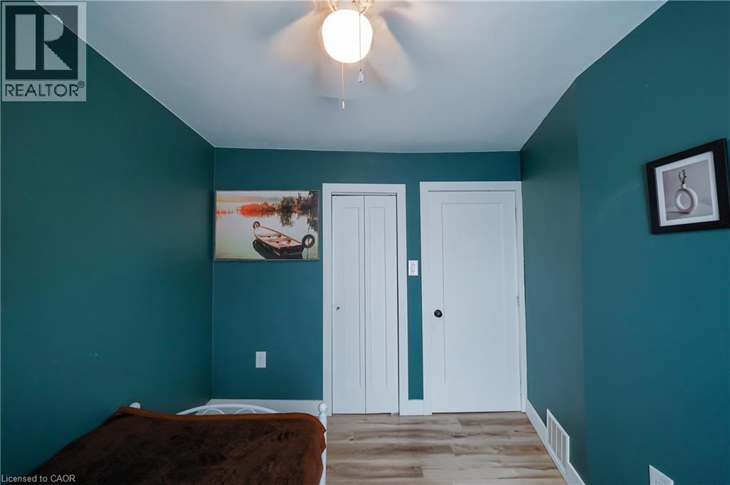36 KERR Street - 24