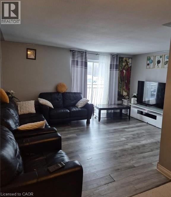 76 BRYBECK Crescent Unit# 302 — photo 2