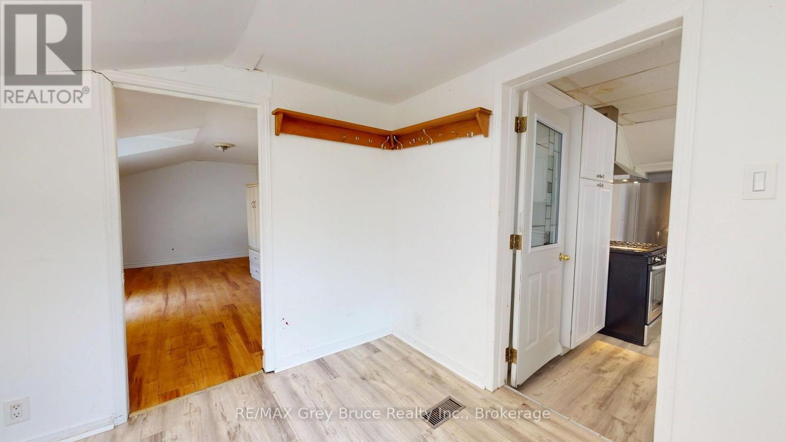 216/218 DENMARK STREET - 19