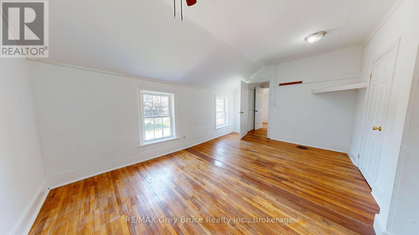216/218 DENMARK STREET - 26