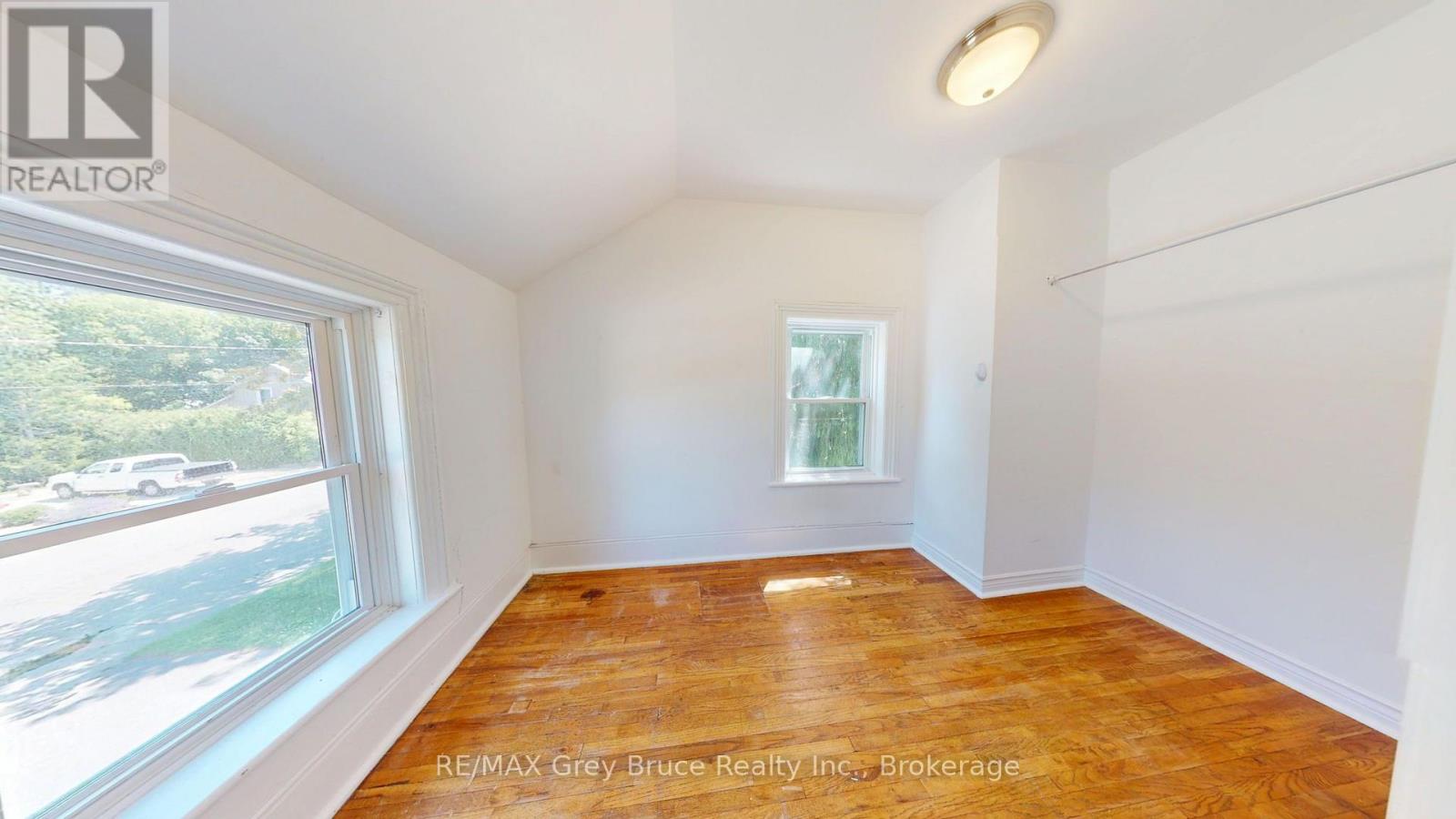 216/218 DENMARK STREET - 28