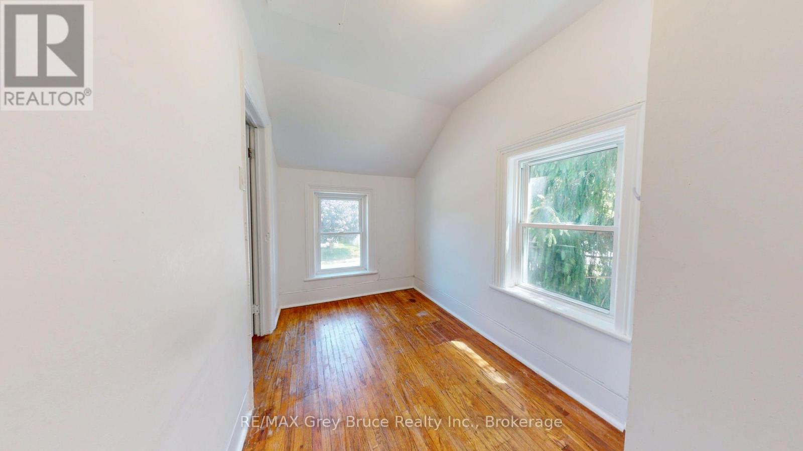 216/218 DENMARK STREET - 29