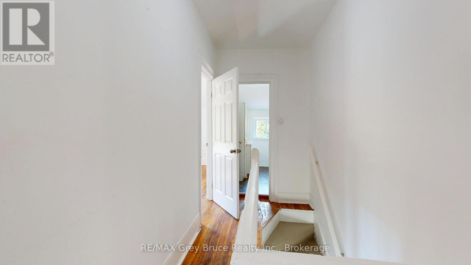216/218 DENMARK STREET - 30