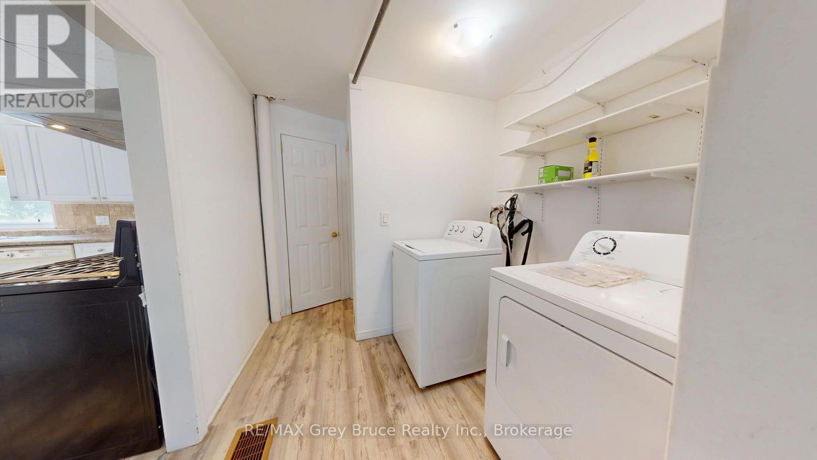 216/218 DENMARK STREET - 37