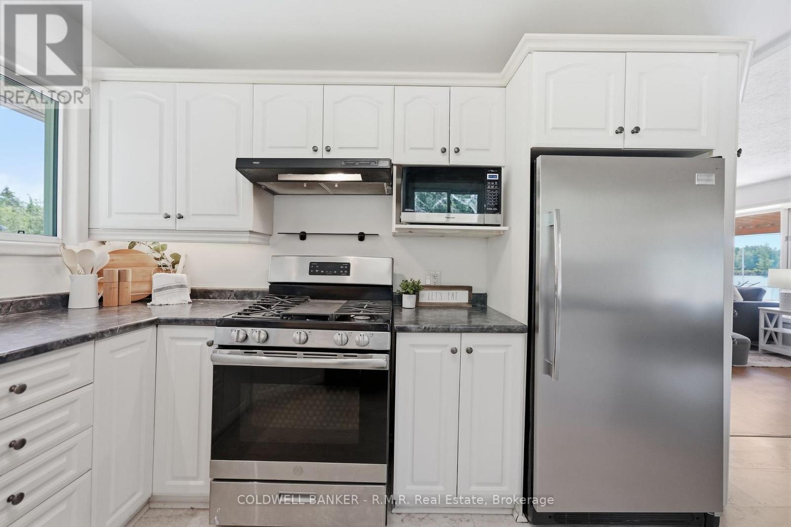 33 PORTAGE ROAD - 20
