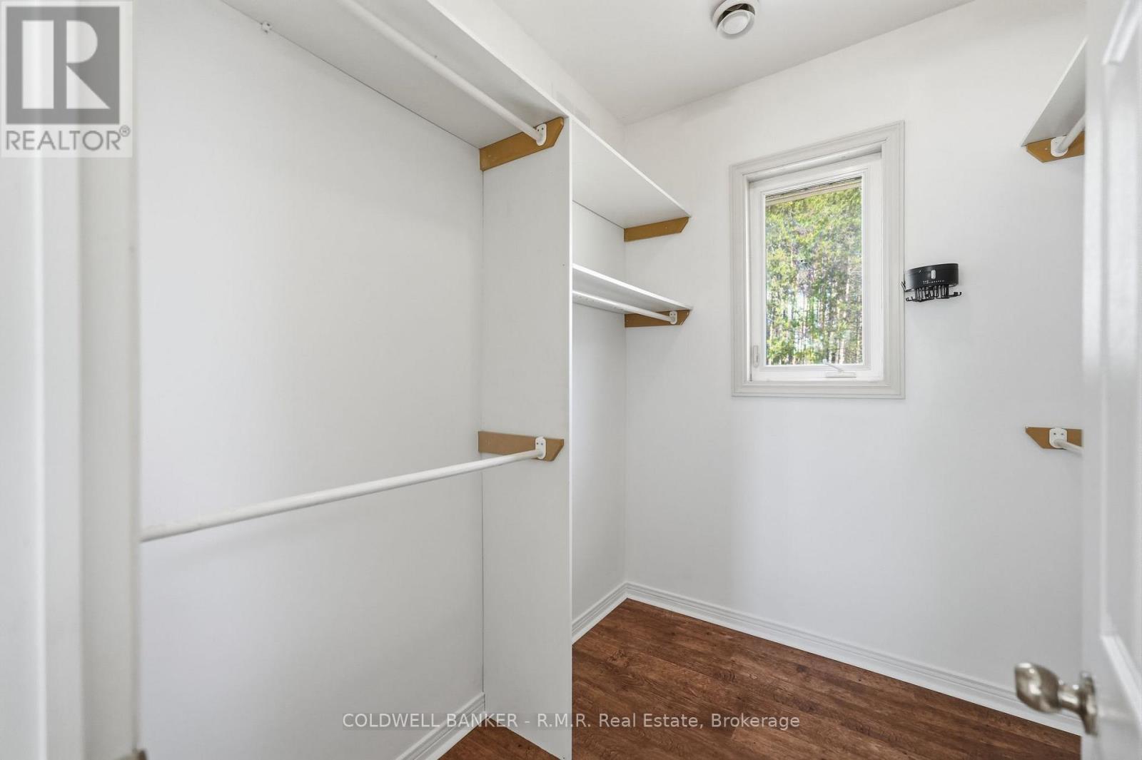 33 PORTAGE ROAD - 31