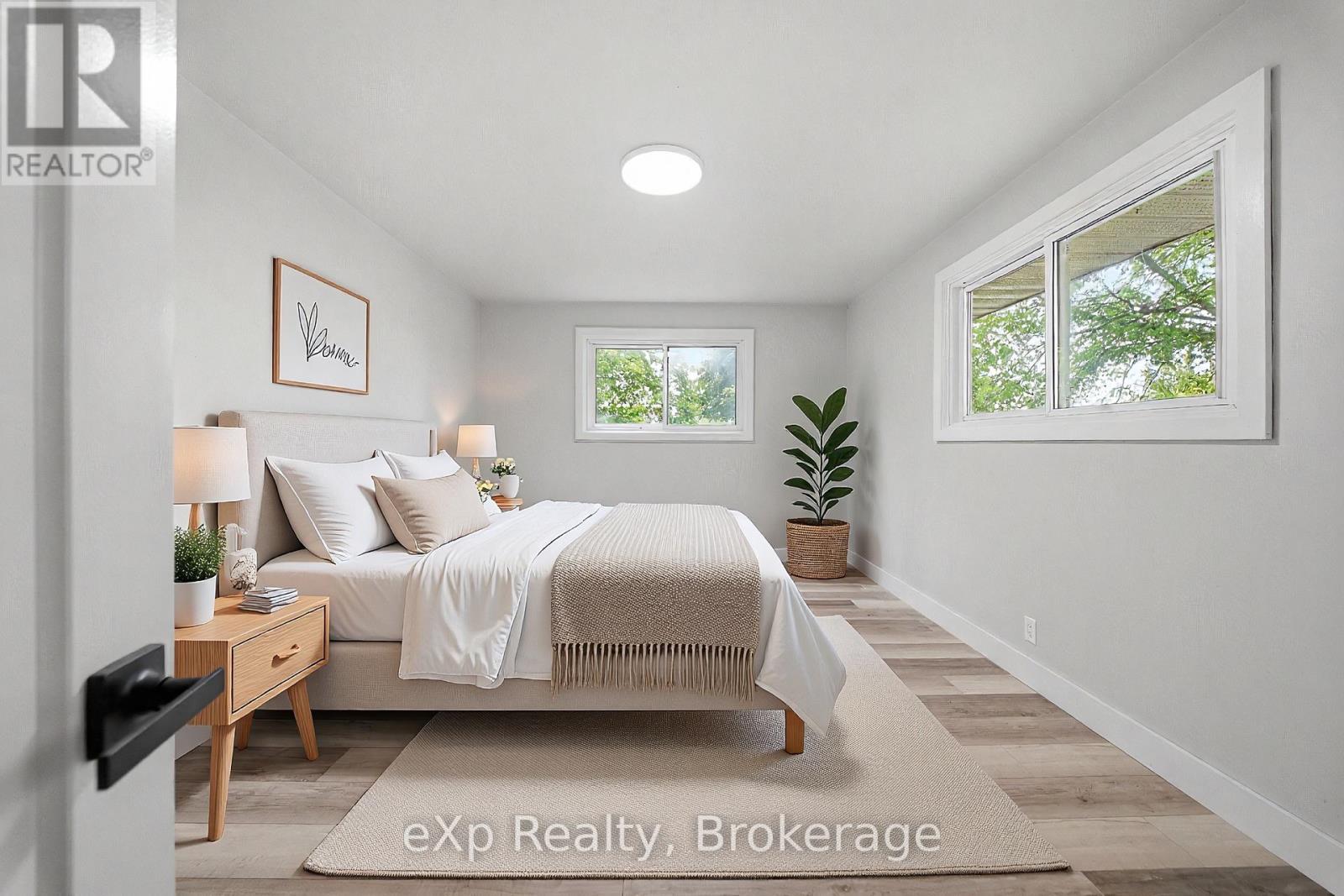 42 ROSEWOOD AVENUE - 16