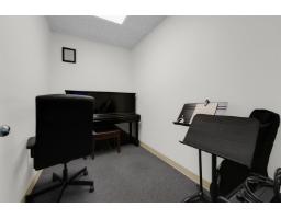1333 Johnston Road, White Rock, BC V4B3Z3 Photo 17