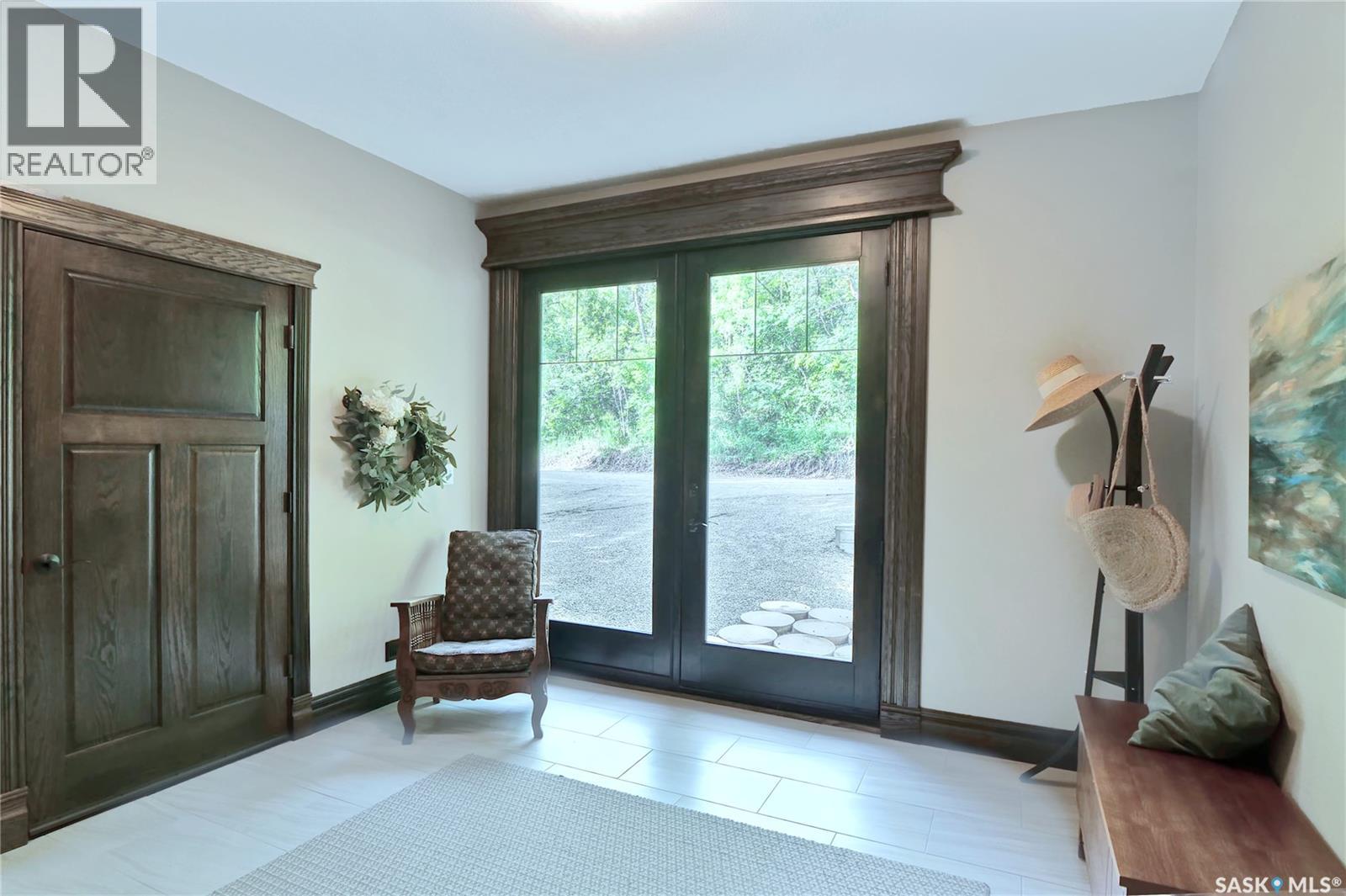 662 Valley DRIVE - Image 28