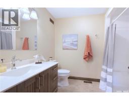 662 Valley Drive, South Lake, SK S0H4C0 Photo 24