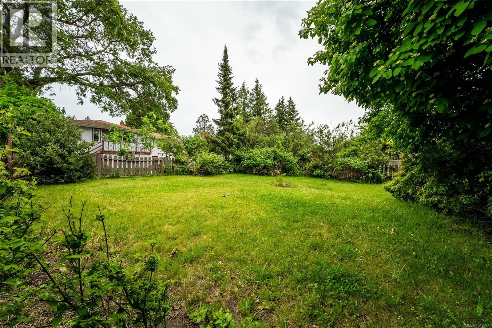 1673 North Dairy Rd - 28