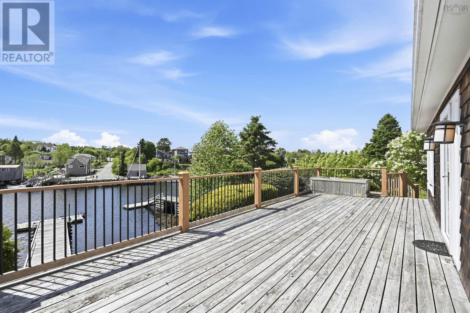 65 Shore Road - 20