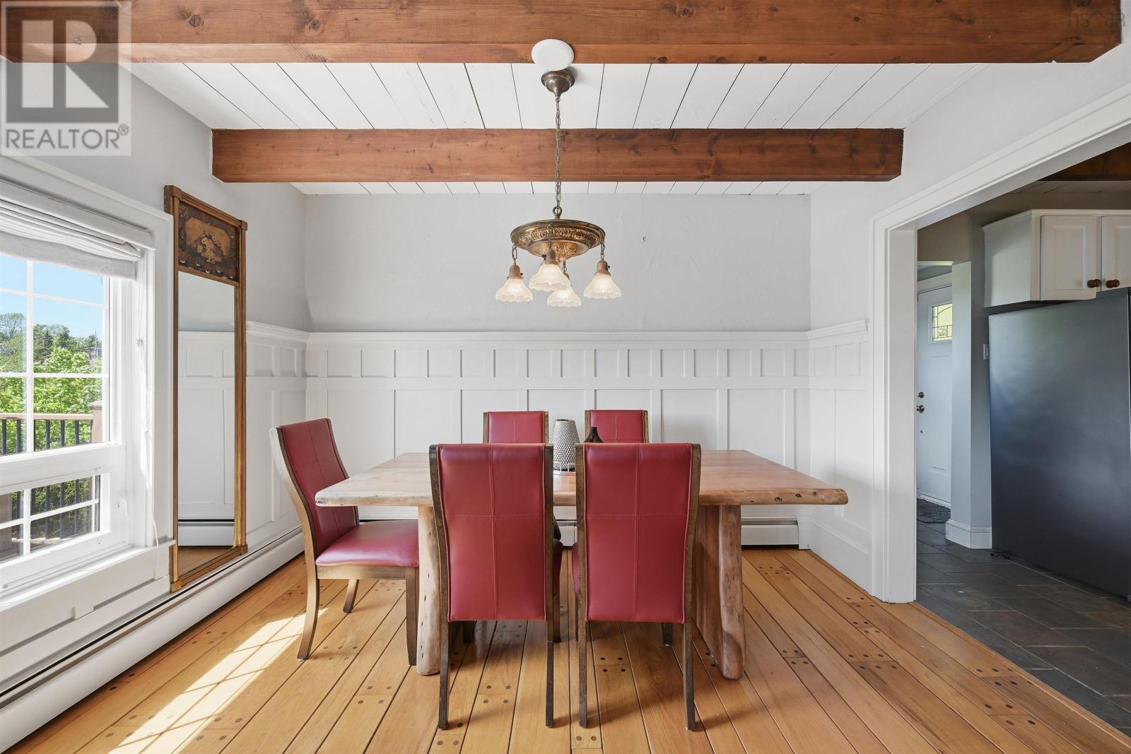 65 Shore Road - 11