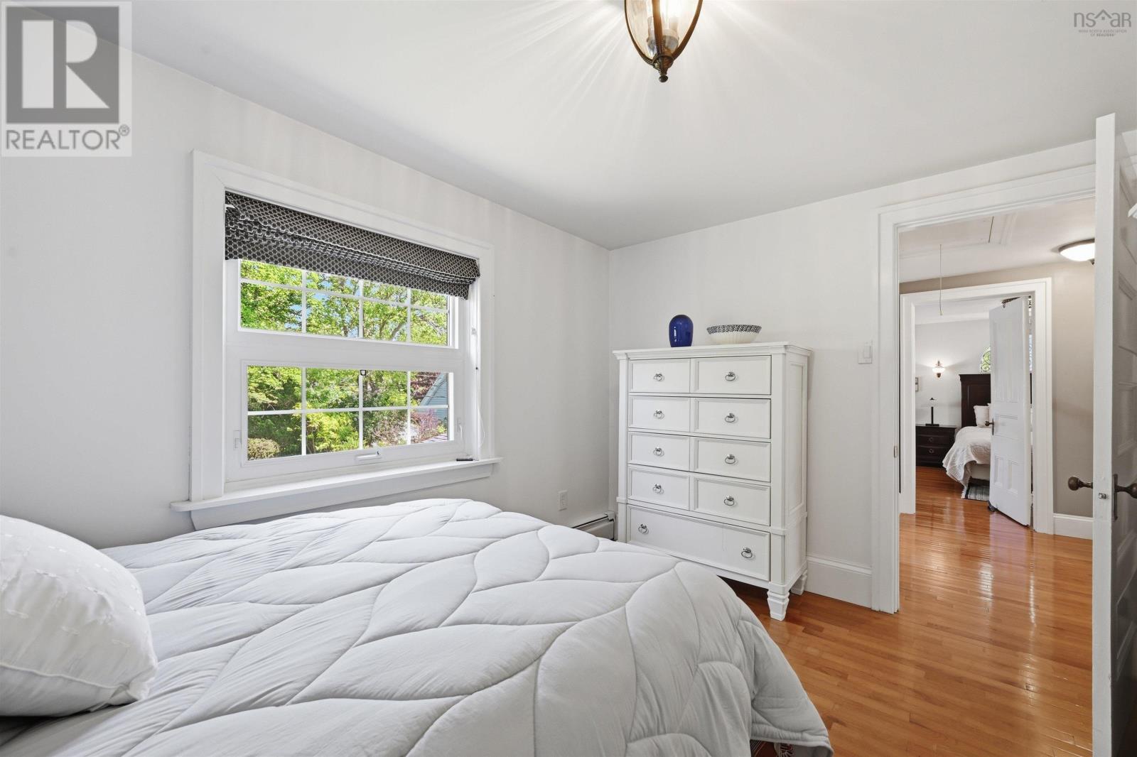 65 Shore Road - 33