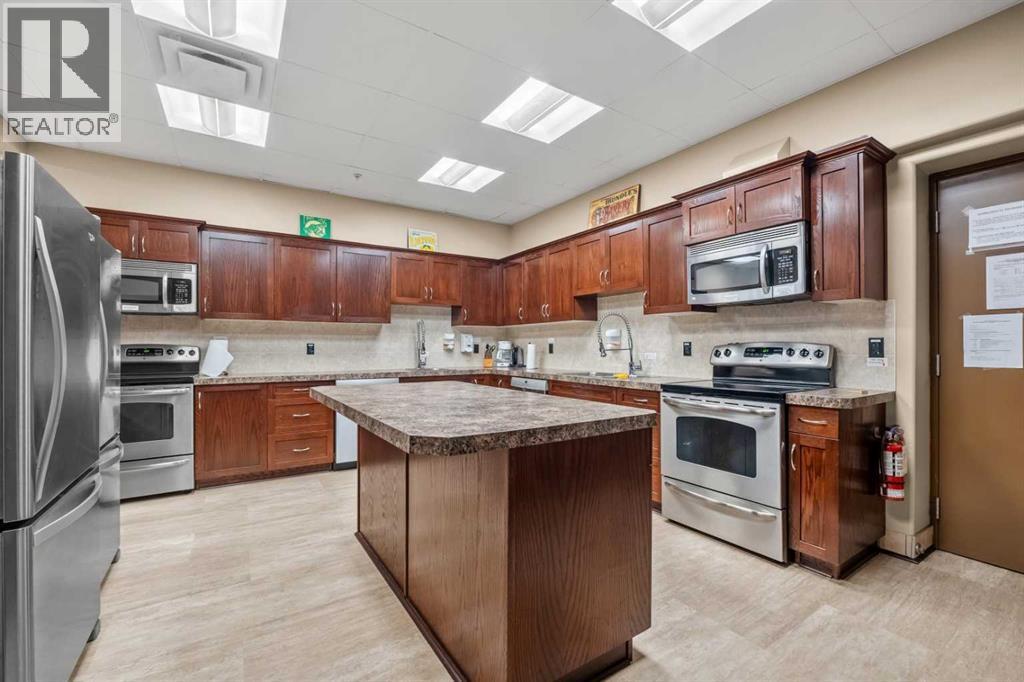 #2303 2330 Fish Creek Boulevard SW - 44