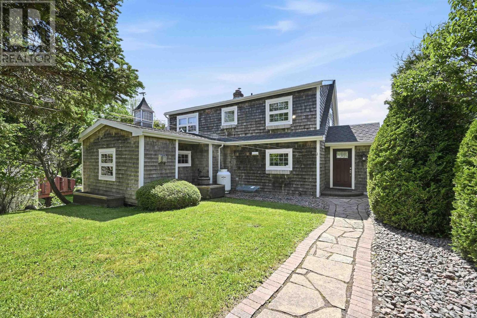 65 Shore Road - 4