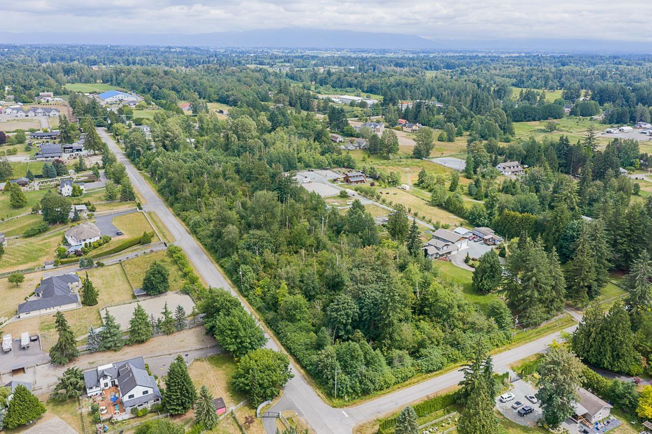 LT.10 12 AVENUE, Langley — photo 3