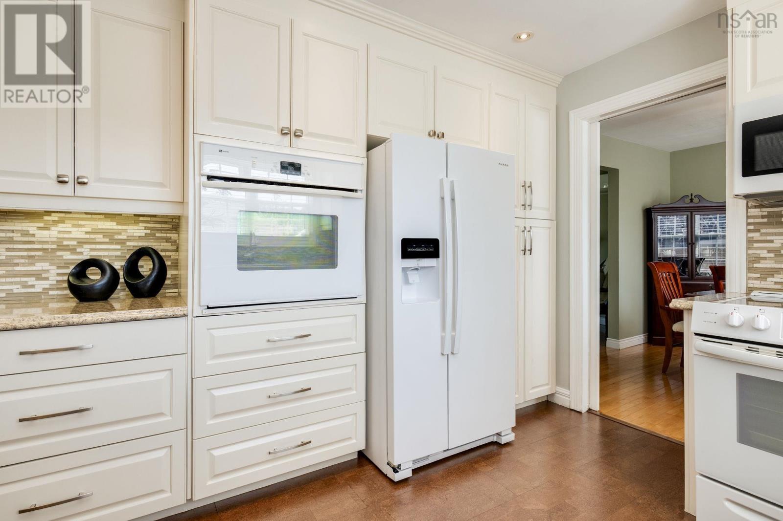 169 Astral Drive - 13