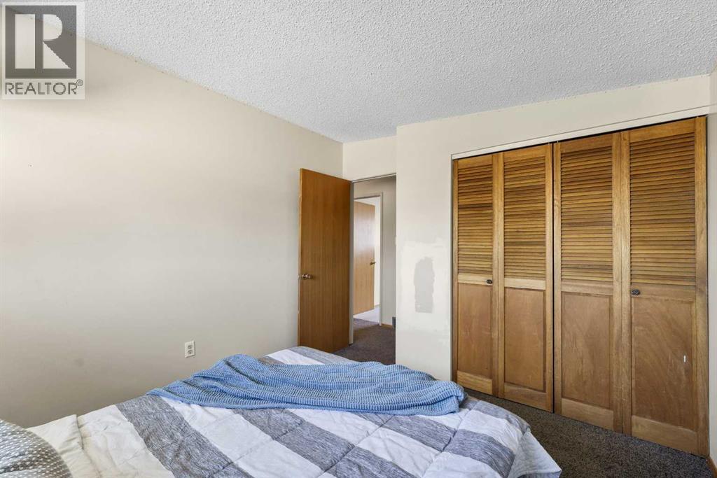 561 12 Street NW - 21