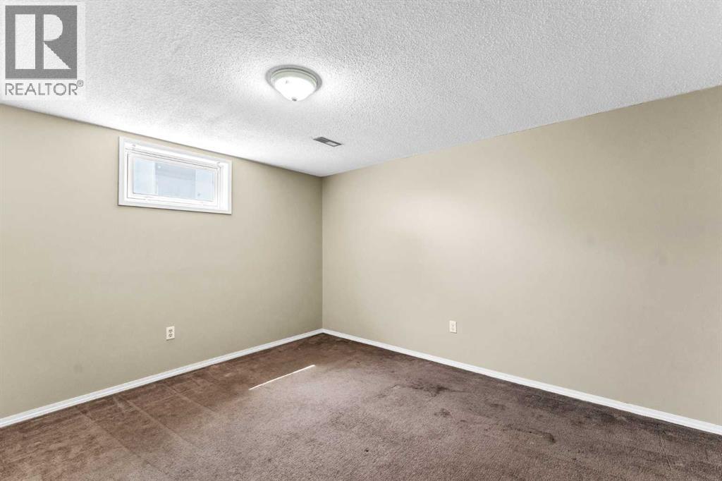 561 12 Street NW - 30
