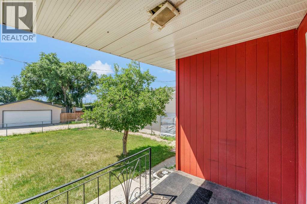 561 12 Street NW - 40