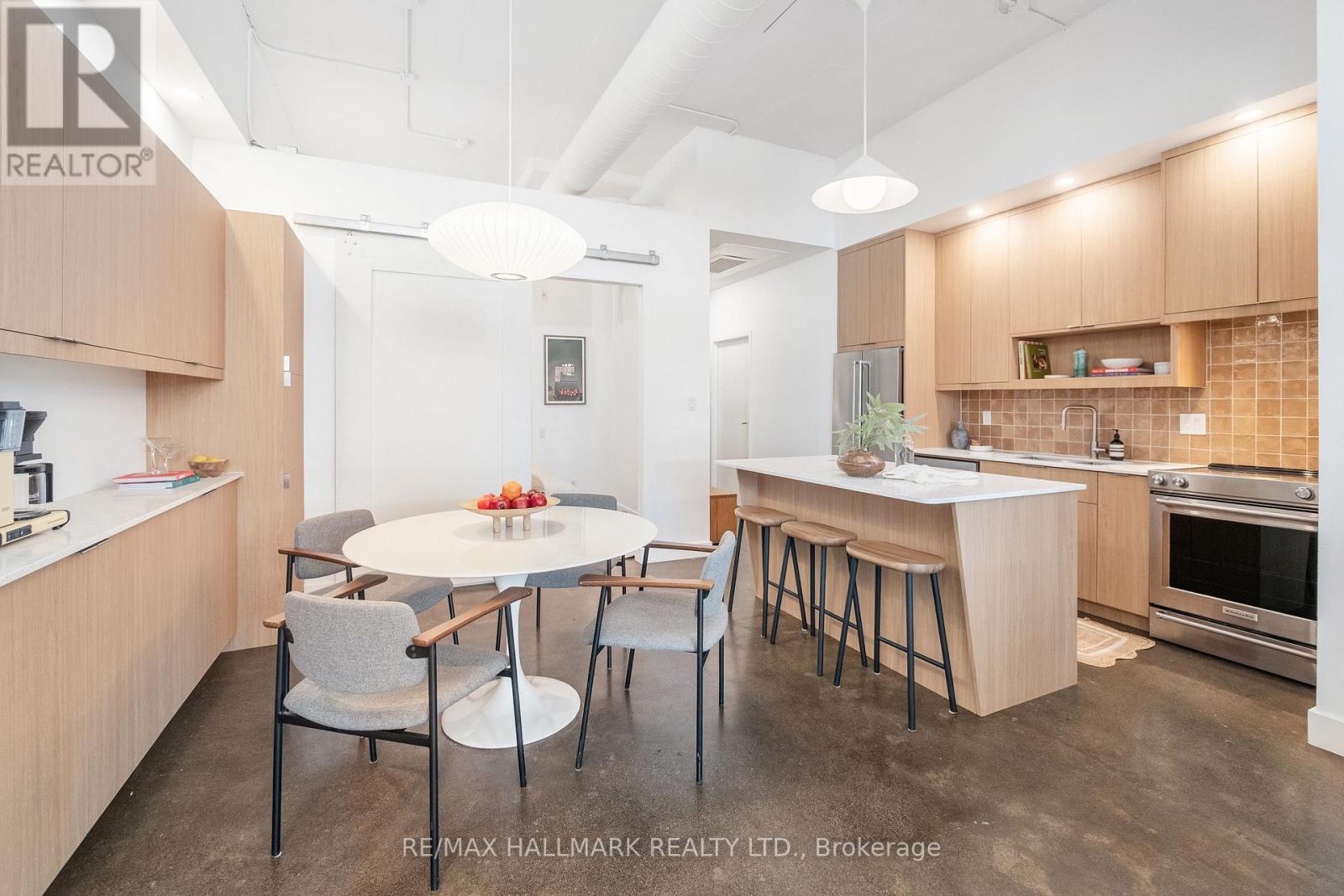#406 233 CARLAW AVENUE - Image 12
