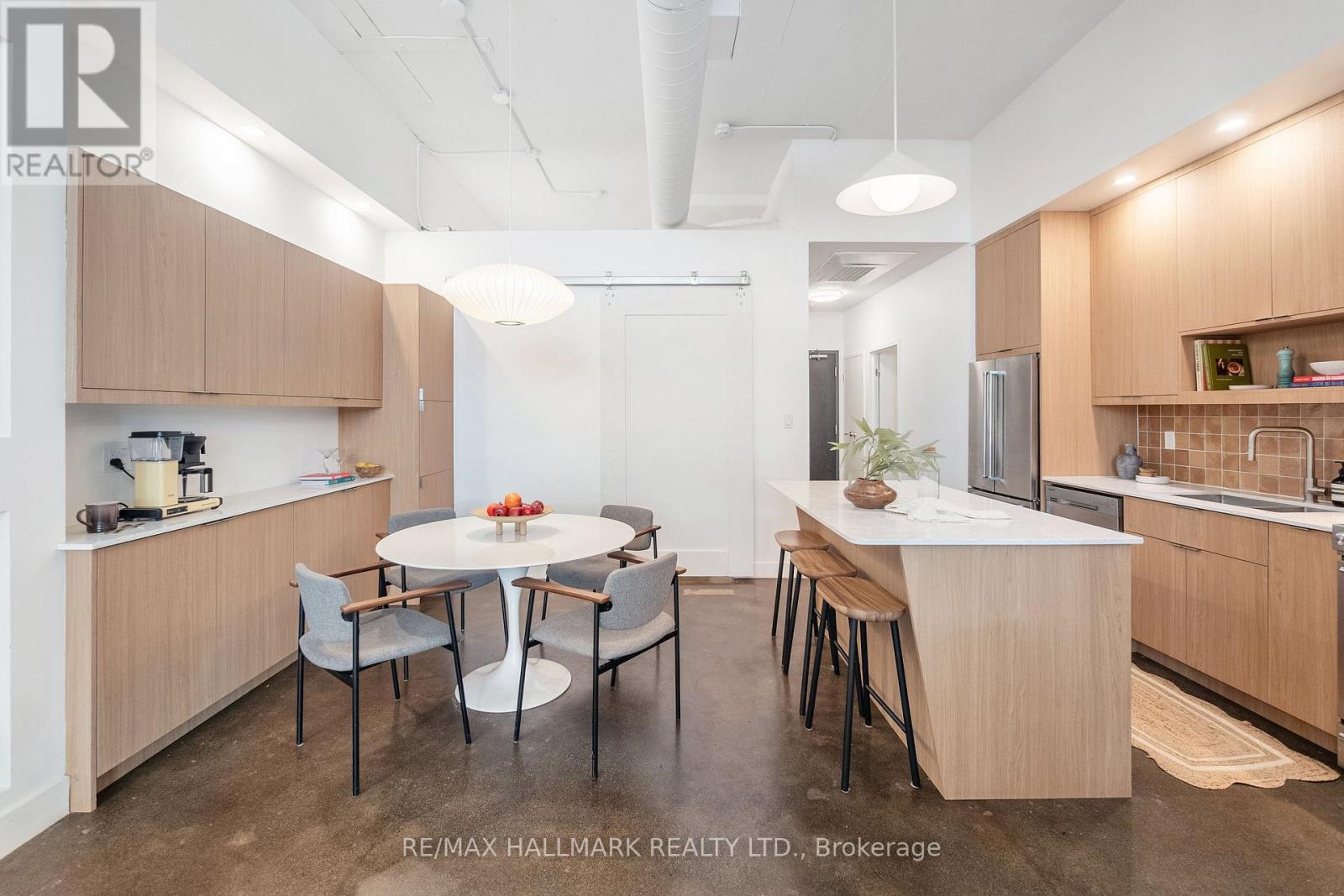 #406 233 CARLAW AVENUE - Image 13