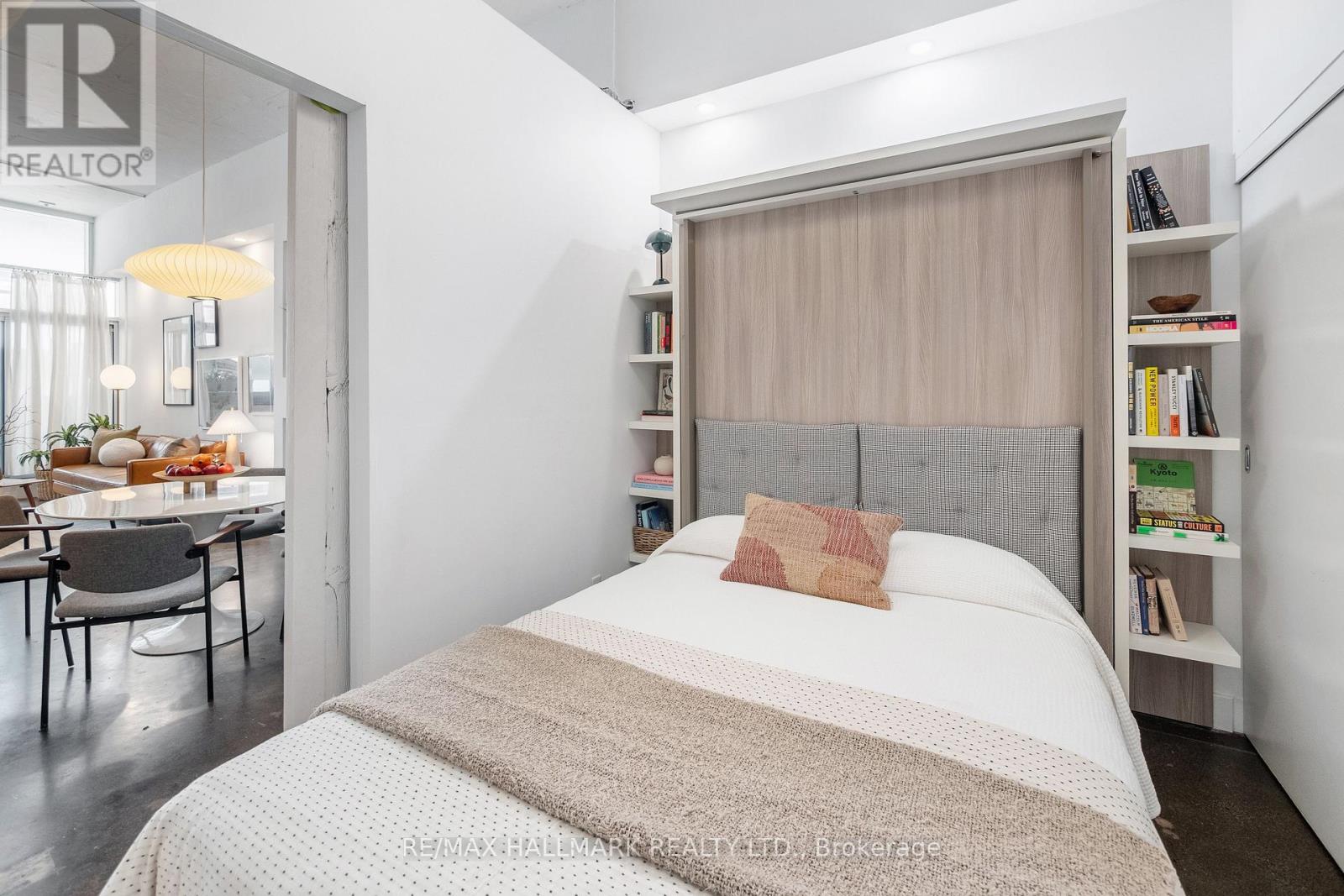 #406 233 CARLAW AVENUE - Image 30