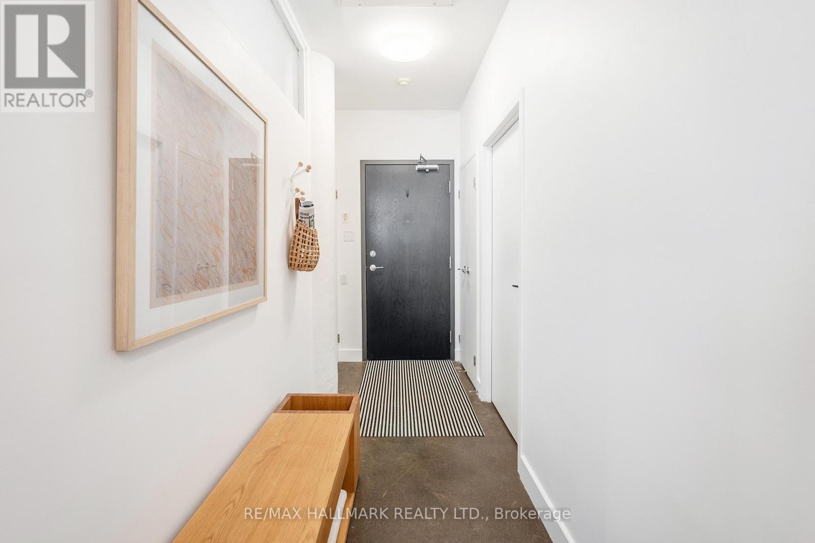 #406 233 CARLAW AVENUE - Image 32