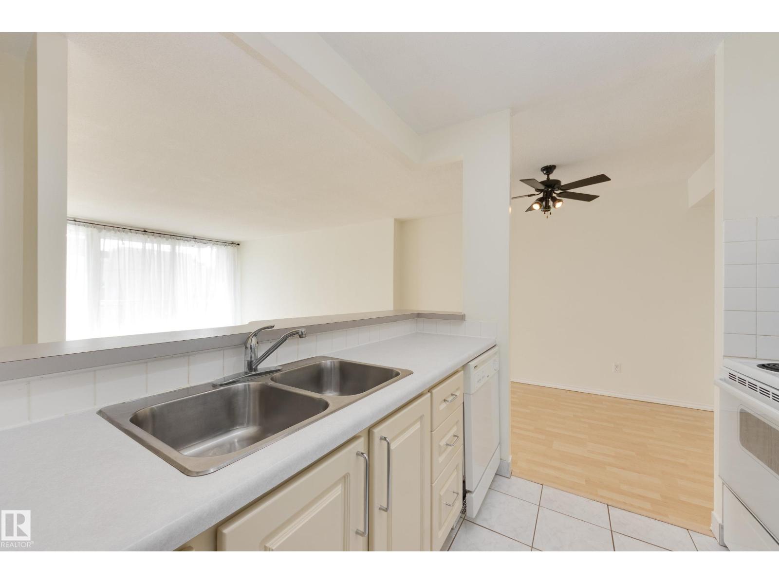#507 9835 113 ST NW - 12