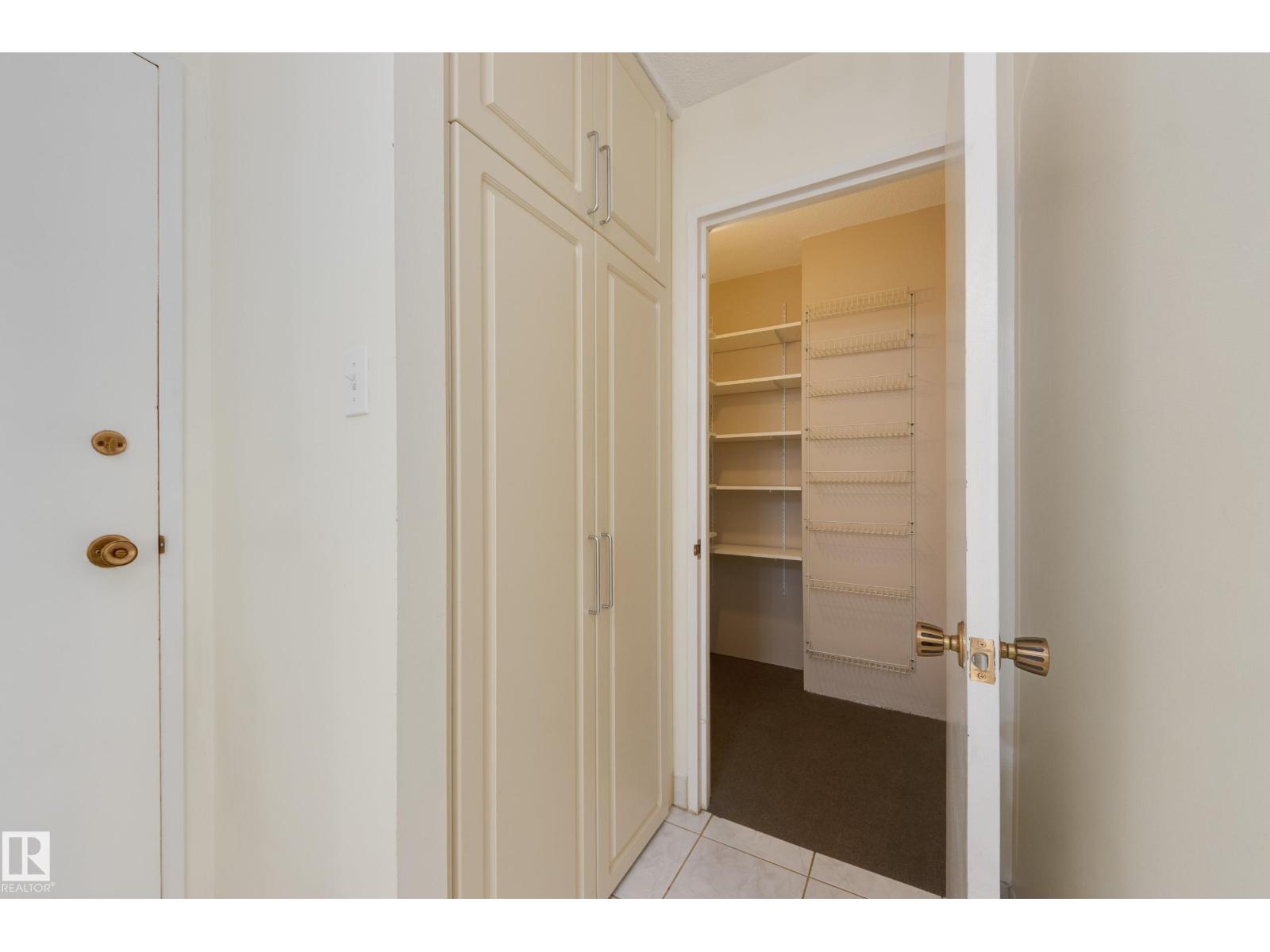#507 9835 113 ST NW - 14