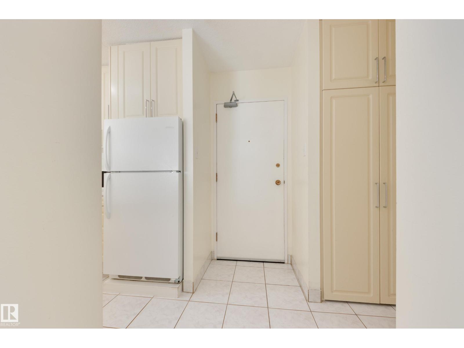 #507 9835 113 ST NW - photo 2