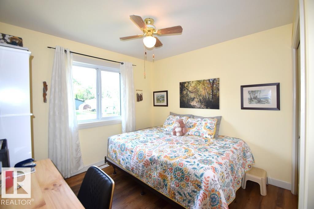 272 Evergreen RD - 14