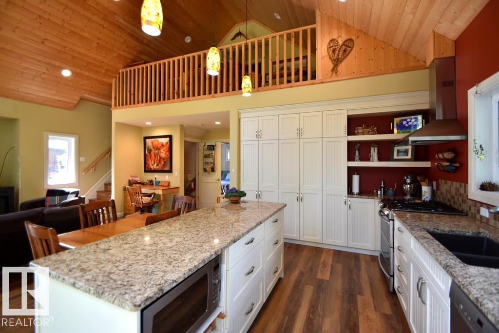 272 Evergreen RD - 8