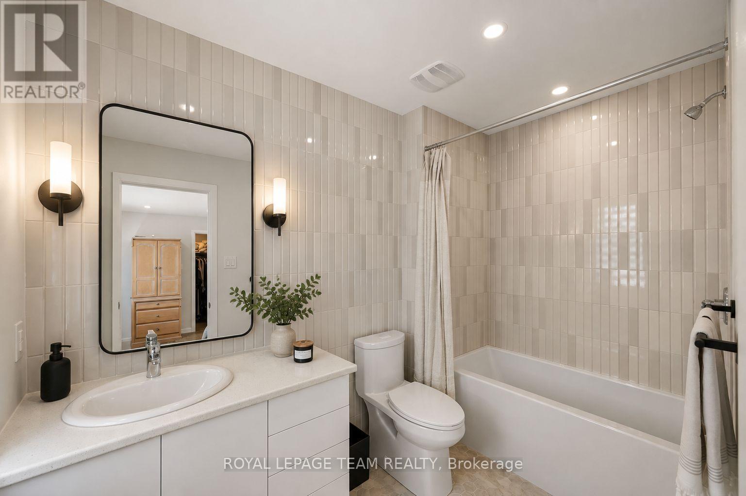 58 YACHT TERRACE, Ottawa. Luxury613. By Peter Sagos - Image 39